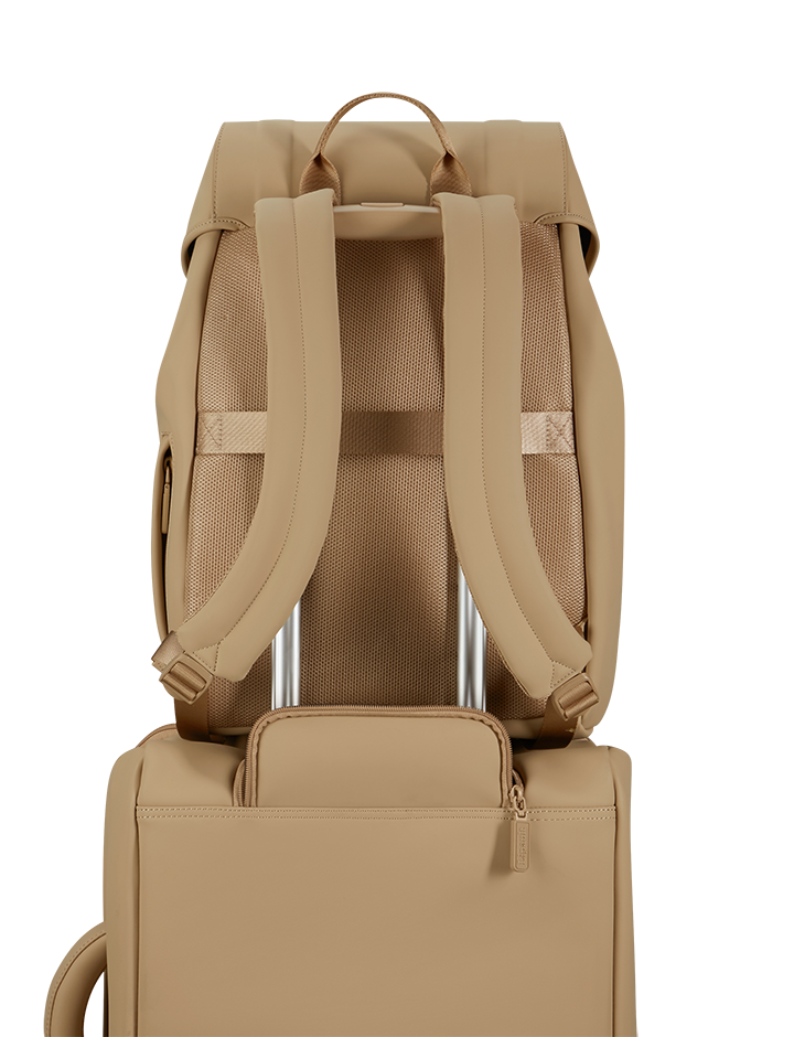 Lost In Berlin Exile Backpack 17"